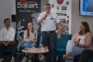 Commissaris Mario De Meyer tijdens het Speakers Corner debat over mobiliteit in Gent